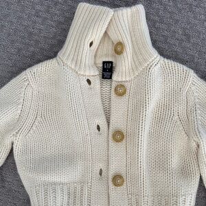 GAP Cream Ribbed Button-Front Turtleneck Sweater